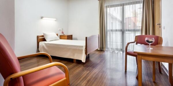 046 20170724 800x400 1 - Booking-Senior.com