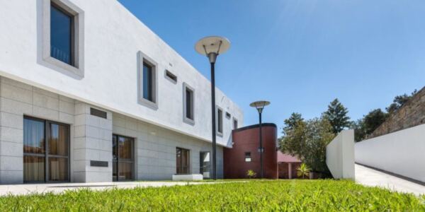 066 20170728 e1503315704933 800x400 1 - Booking-Senior.com