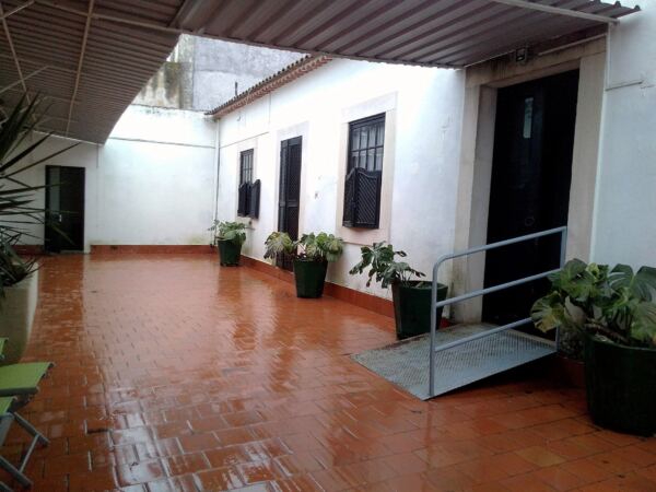 28619315 1908407322804334 3837817105694191167 o - Booking-Senior.com