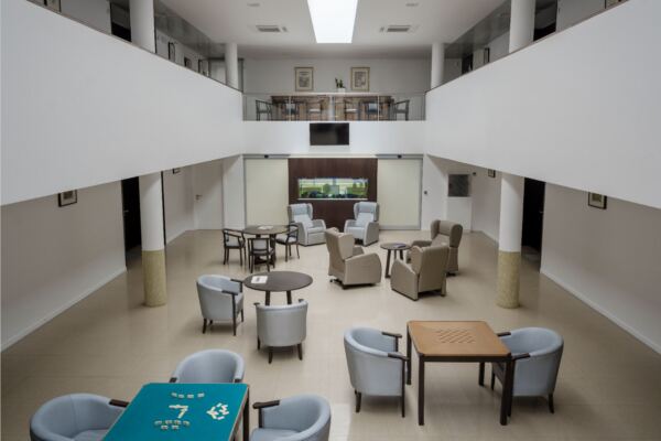 5 3 - Booking-Senior.com