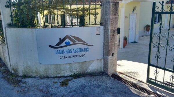 61236056 377951596257786 3416938189556809728 n - Booking-Senior.com