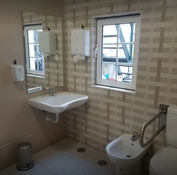 Azafama do Conforto de Santo Andre2 - Booking-Senior.com