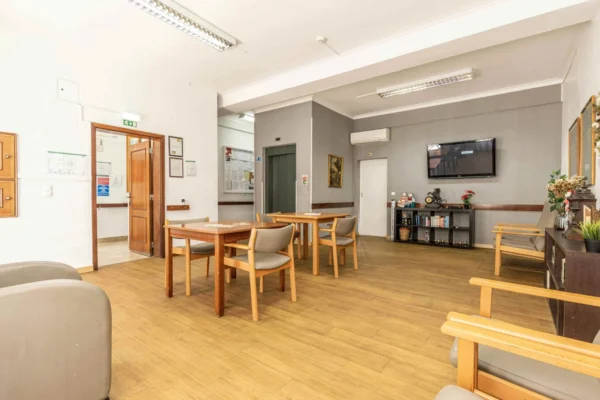 CASA DE REPOUSO EMBAIXADOR6 - Booking-Senior.com