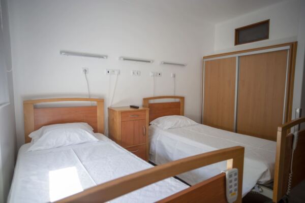Clinica Sao Jose Camarate1 - Booking-Senior.com