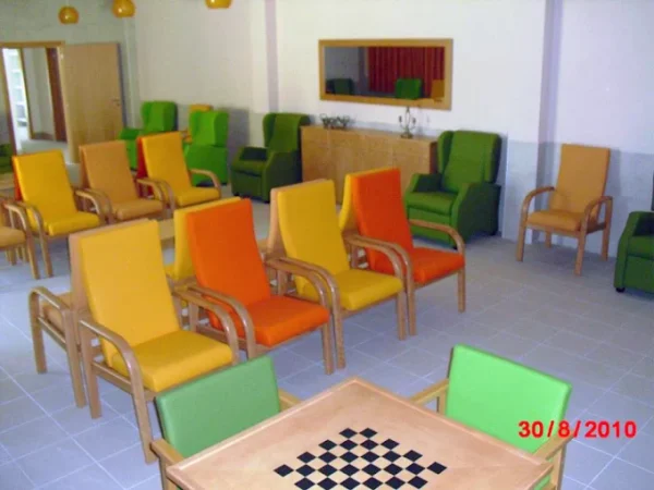 LAR RESIDENCIAL DE SANTA MARIA RAINHA DAS FLORES5 - Booking-Senior.com