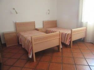 Lar-Cantinho-da-Harmonia-quarto Lar Cantinho da Harmonia quarto - Booking-Senior.com