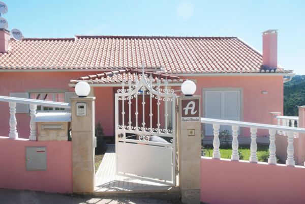 Mayor Lar Senior3 - Booking-Senior.com