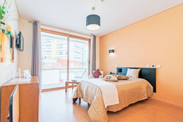 Senior Club Povoa Santa Iria 19 E - Booking-Senior.com