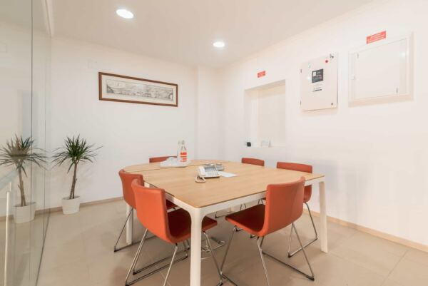 praia grande sala - Booking-Senior.com