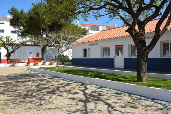 residencia senior das fisgas traseiras - Booking-Senior.com