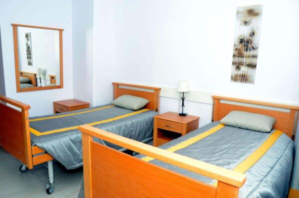 092.MOR 1 - Booking-Senior.com