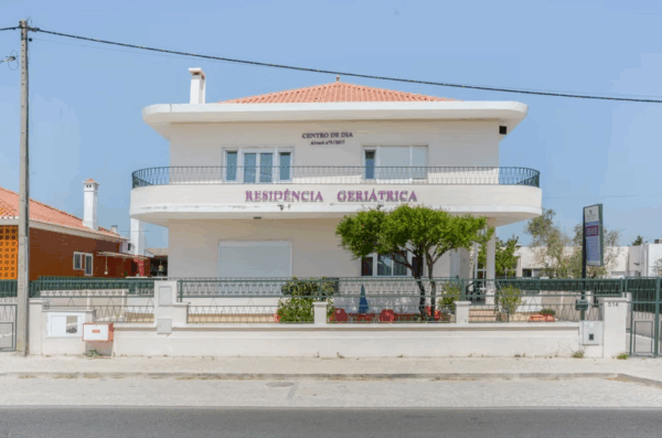 Captura de ecra 2025 09 19 110845 - Booking-Senior.com