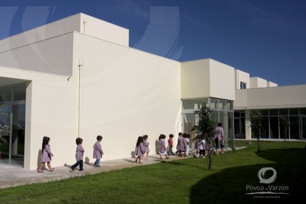 Centro Social e Paroquial de Agucadoura - Booking-Senior.com