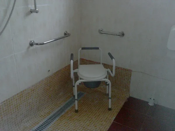 Lar Nossa Senhora de Fátima Instalaçoes sanitarias1