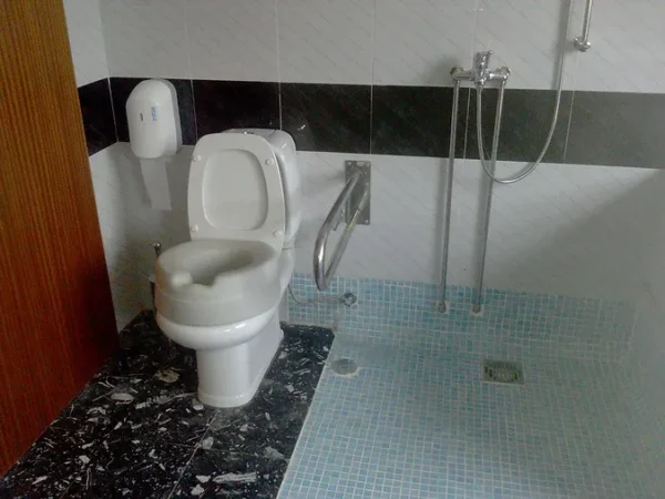 Lar Nossa Senhora de Fátima Instalaçoes sanitarias2