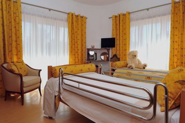 Quarto - Booking-Senior.com