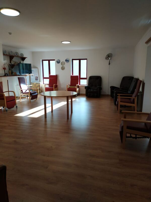 sala de estar - Booking-Senior.com