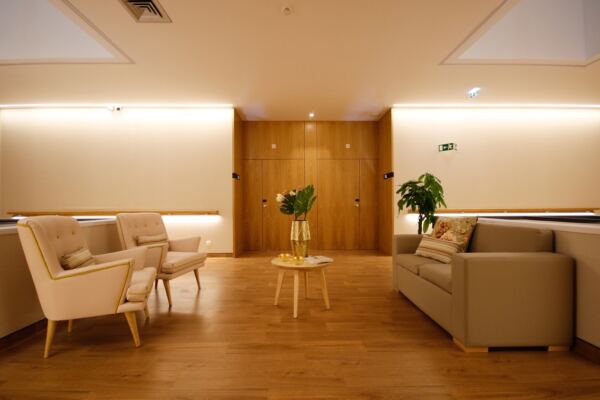 Pinheiro Manso Residencia Senior Salas de Convivio3 - Booking-Senior.com