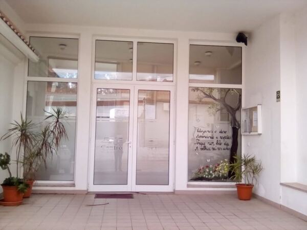 1 2 - Booking-Senior.com