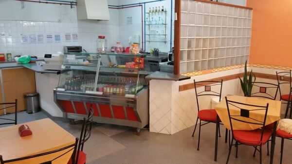 ASSOCIACAO UNITARIA DE REFORMADOS PENSIONISTAS E IDOSOS DA FALAGUEIRA AURPIF1 - Booking-Senior.com