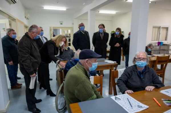 Lar da Associacao de Assistencia e Domiciliaria de Alcaravela18 - Booking-Senior.com