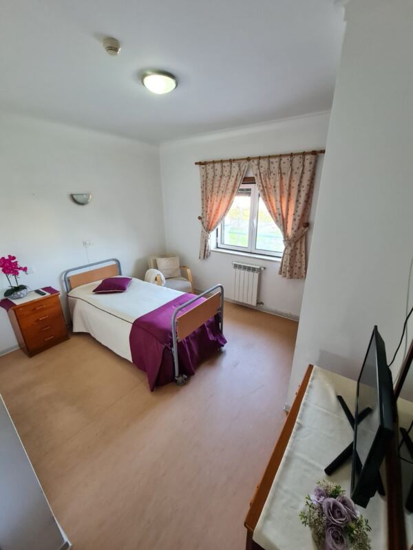 Lar de Idosos Brilhar do Sol Quartos Individuais