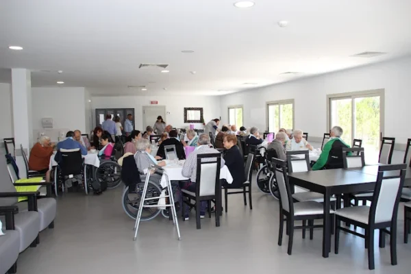 PRIMAVIDA RESIDENCIA SENIOR AMOR25 - Booking-Senior.com