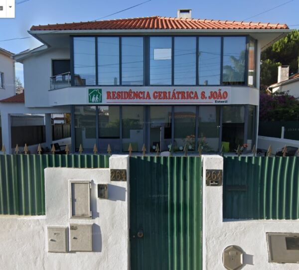 RESIDÊNCIA GERIÁTRICA SÃO JOÃO DO ESTORIL Exterior