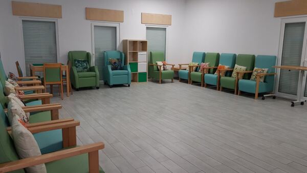 Sala de estar 1 - Booking-Senior.com