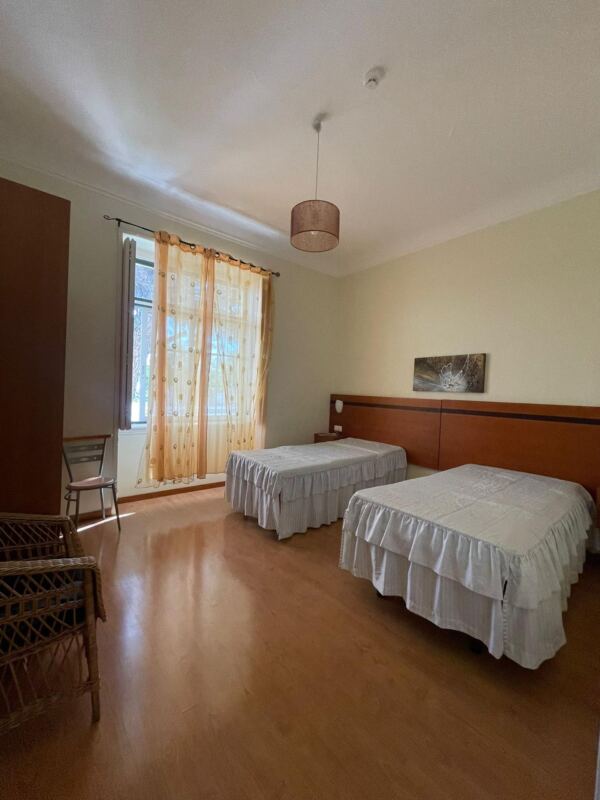 Casa de Repouso Nossa Senhora das Neves Quartos Partilhados Espaçosos
