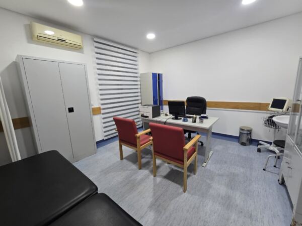 ca12 - Booking-Senior.com