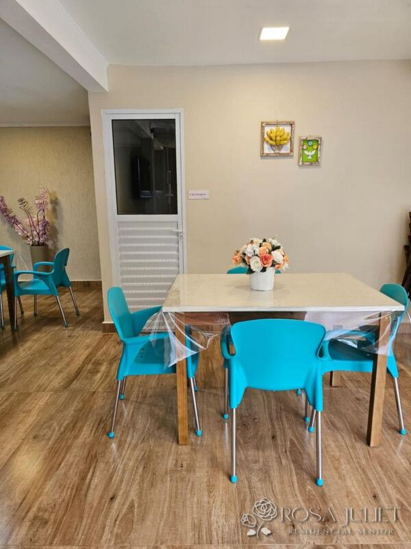 Rosa Juliet Residencial Sênior refeitorio