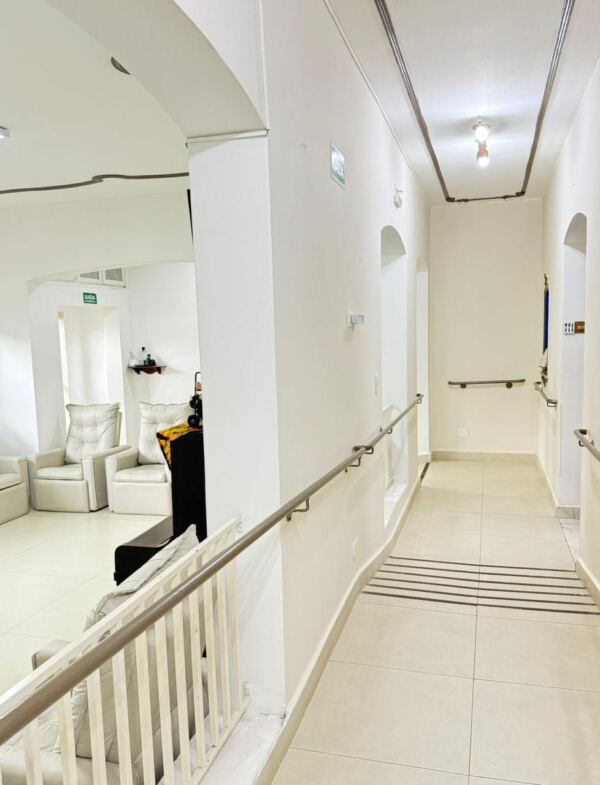 WhatsApp Image 2025 11 03 at 11.58.21 - Booking-Senior.com