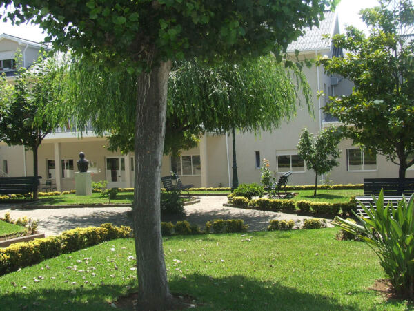 Lar Santa Isabel Vila Nova de Gaia exterior 1