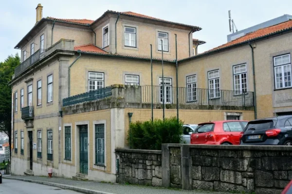 Santa Casa da Misericordia de Vila Nova de Gaia1 - Booking-Senior.com