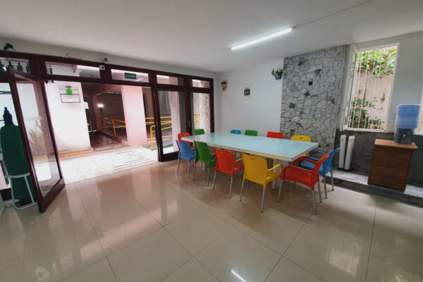 Zona Leste Agua Rasa Grupo Villa dei Fiori3 - Booking-Senior.com