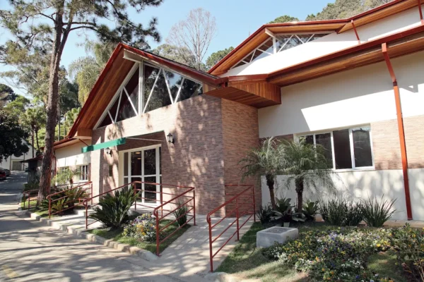 13 - Booking-Senior.com