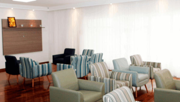 3 2 - Booking-Senior.com