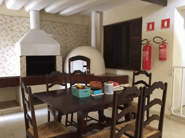 8 1 - Booking-Senior.com