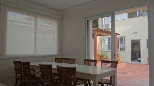 8 4 - Booking-Senior.com