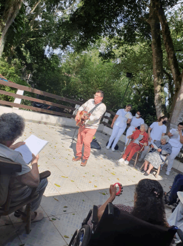 Atividade 1.2.1.1 - Booking-Senior.com