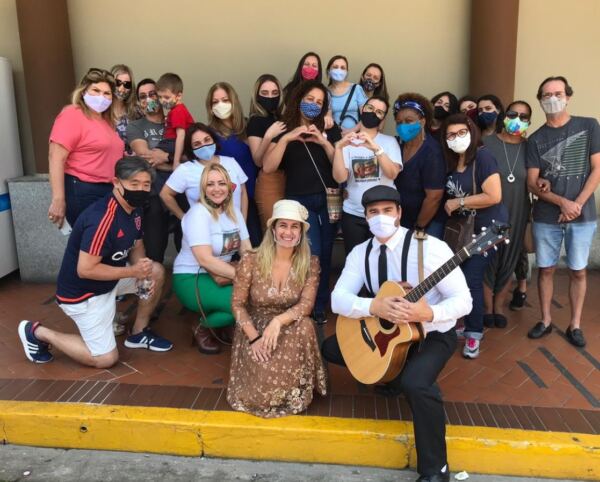 Atividades 4.4 - Booking-Senior.com