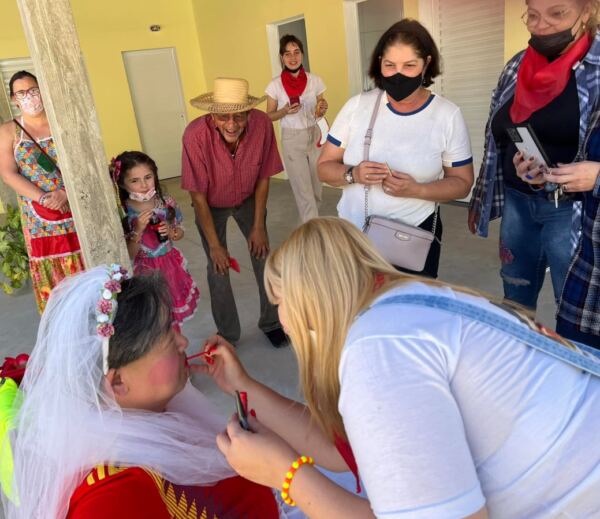 Festa 6 - Booking-Senior.com