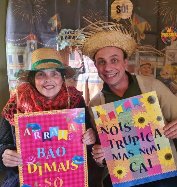 Festa 8 - Booking-Senior.com