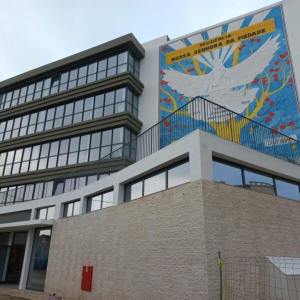 Residencia Senior Nossa Senhora da Piedade Centro Paroquial Almada1 - Booking-Senior.com