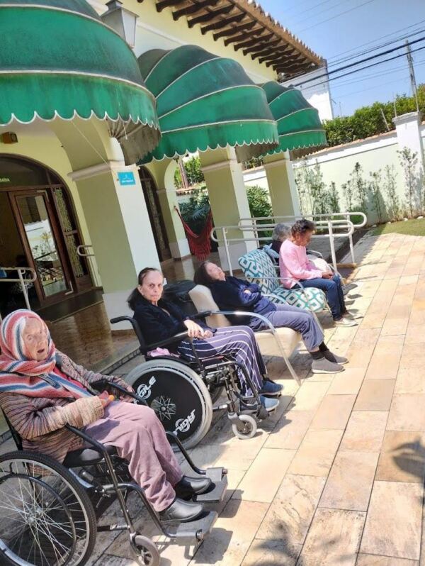 WhatsApp Image 2025 11 07 at 15.04.29 9 - Booking-Senior.com