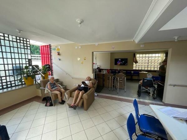 WhatsApp Image 2025 11 10 at 11.51.57 9 - Booking-Senior.com