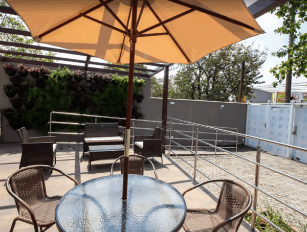 17 2 - Booking-Senior.com