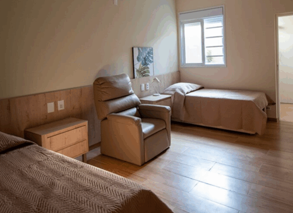 5 2 - Booking-Senior.com