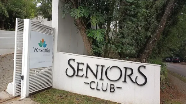 Versania Seniors Club25 - Booking-Senior.com
